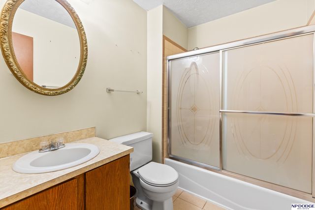 2005 Whitted Drive, Bellevue, NE 68123