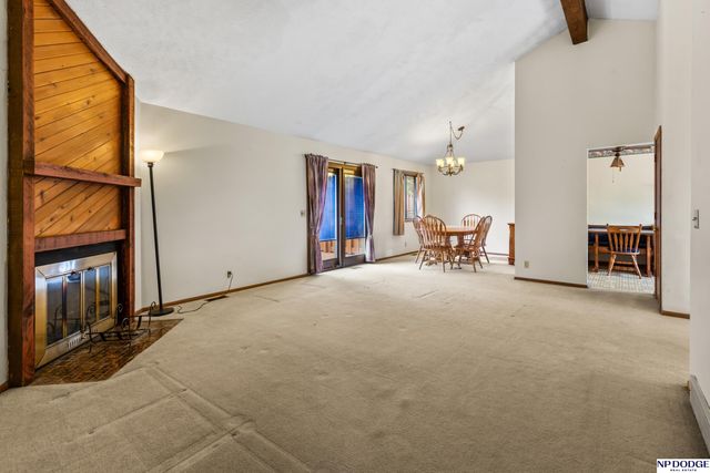 2005 Whitted Drive, Bellevue, NE 68123