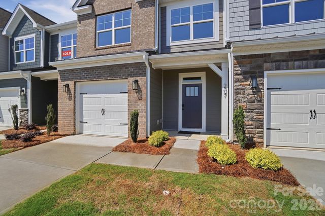 207 Viburnum Road, Waxhaw, NC 28173