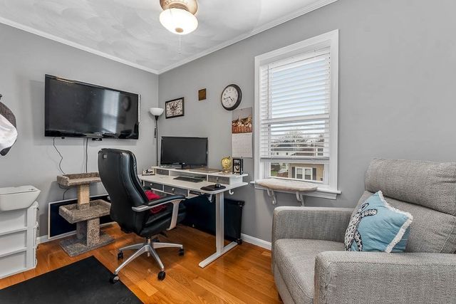 125 Vine St, East Providence, RI 02914