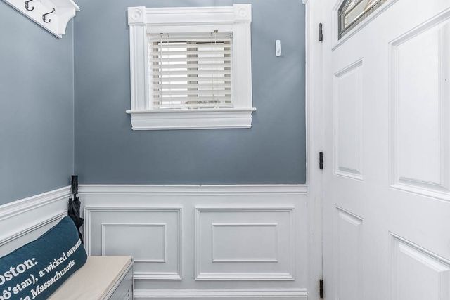 125 Vine St, East Providence, RI 02914