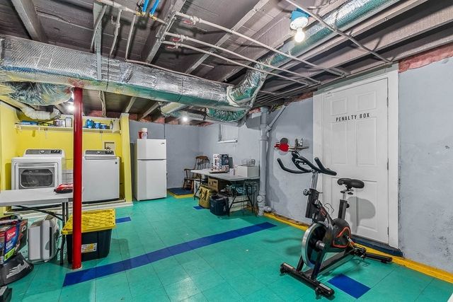 125 Vine St, East Providence, RI 02914