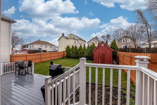 125 Vine St, East Providence, RI 02914