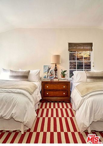 2097 Outpost Drive, Los Angeles, CA 90068