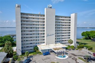 2131 Lakeview Drive 102, Sebring, FL 33870
