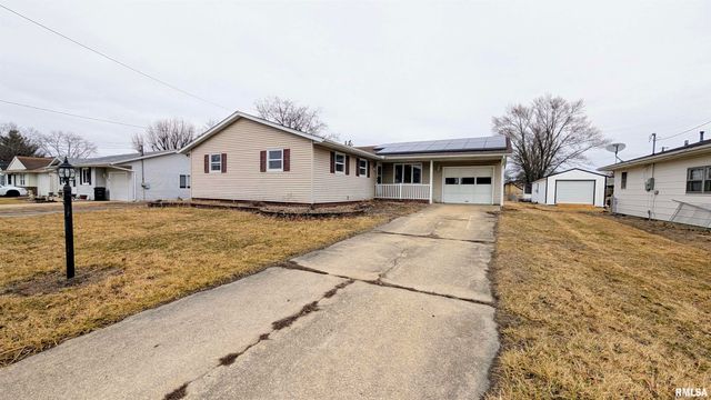 1267 E LOCUST Street, Canton, IL 61520