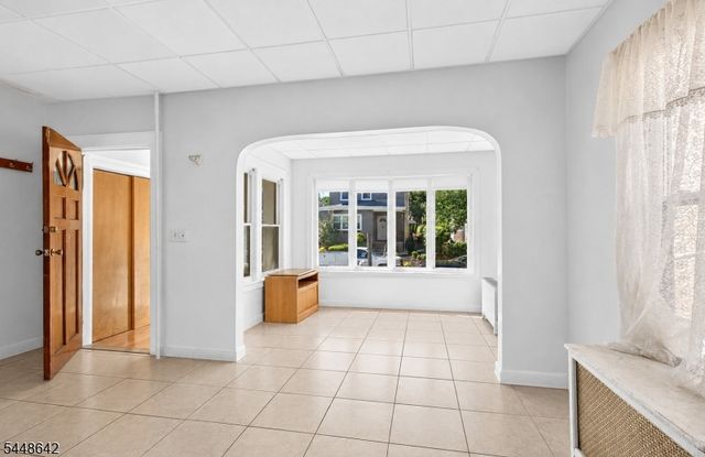 6 LINCOLN PLACE, East Rutherford Boro, NJ 07073