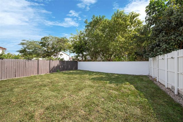 6427 SW 135th Ave, Miami, FL 33183