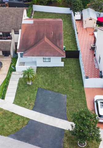 6427 SW 135th Ave, Miami, FL 33183