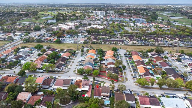 6427 SW 135th Ave, Miami, FL 33183