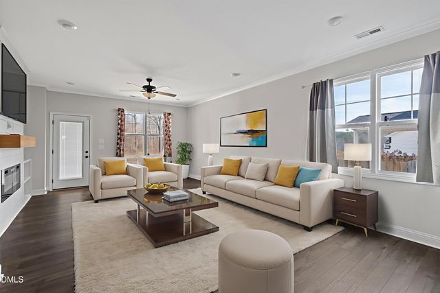 337 Maidenhair Place, Clayton, NC 27520