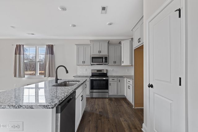 337 Maidenhair Place, Clayton, NC 27520