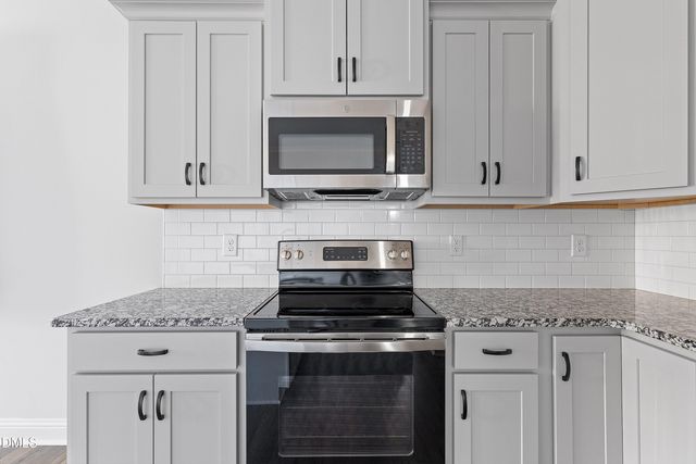 337 Maidenhair Place, Clayton, NC 27520