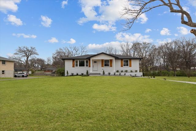 123 Hepplewhite Dr, Hendersonville, TN 37075