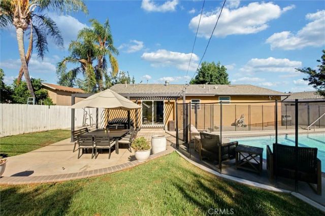 227 Oak Place, Brea, CA 92821