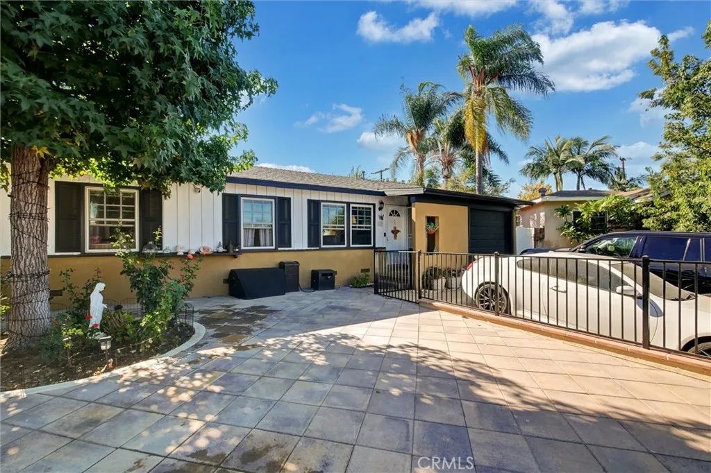 227 Oak Place, Brea, CA 92821
