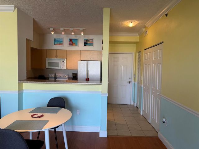 616 Clearwater Park Road 607, West Palm Beach, FL 33401