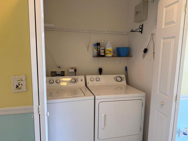 616 Clearwater Park Road 607, West Palm Beach, FL 33401