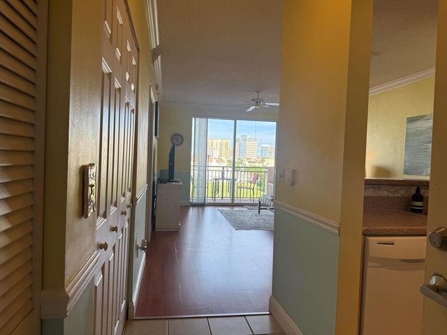 616 Clearwater Park Road 607, West Palm Beach, FL 33401