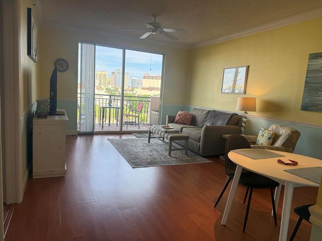616 Clearwater Park Road 607, West Palm Beach, FL 33401