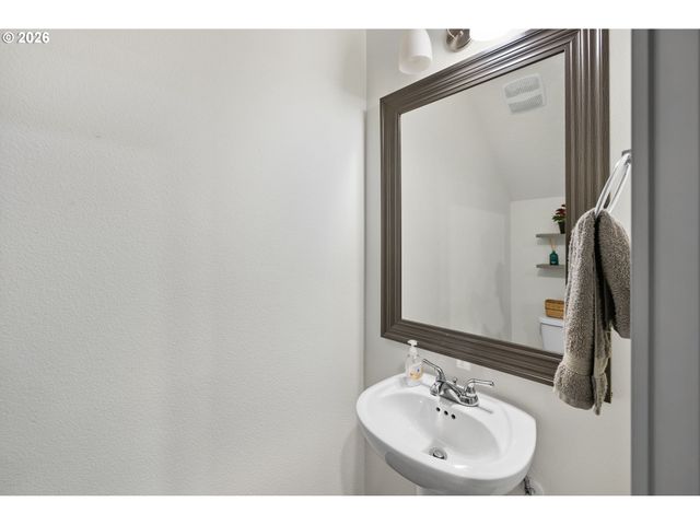 2896 Se 87TH Ave, Portland, OR 97266