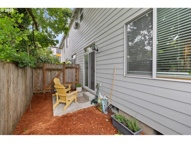 2896 Se 87TH Ave, Portland, OR 97266