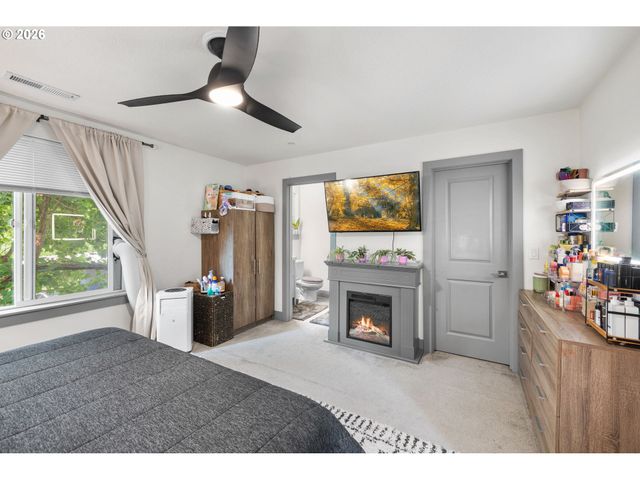 2896 Se 87TH Ave, Portland, OR 97266