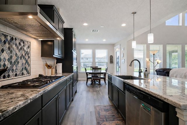 408 Daniel XING, Liberty Hill, TX 78642
