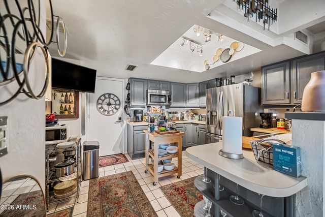 33 W MISSOURI Avenue 8, Phoenix, AZ 85013