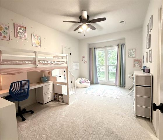6736 NW Monticello Terrace, Parkville, MO 64152