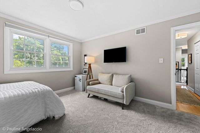 986 Commonwealth Court, Barrington, IL 60010