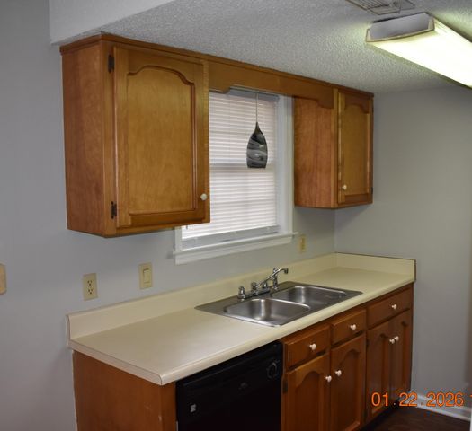 3829 North Terrace, Chattanooga, TN 37411