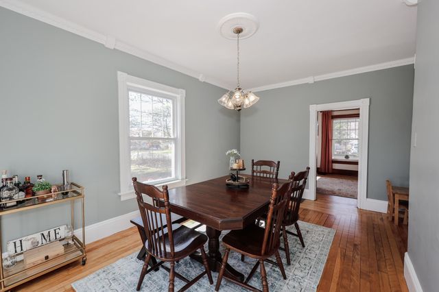 279 Sagamore Street, Manchester, NH 03104