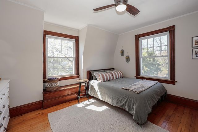 279 Sagamore Street, Manchester, NH 03104