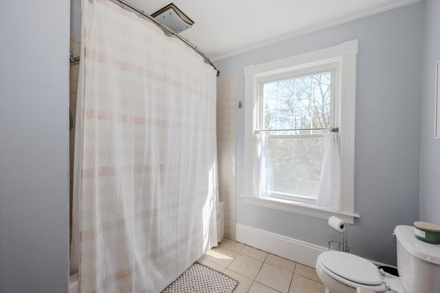 279 Sagamore Street, Manchester, NH 03104