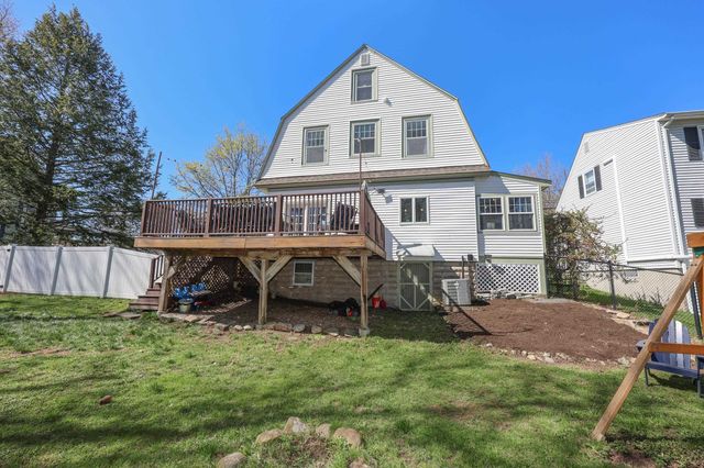 279 Sagamore Street, Manchester, NH 03104