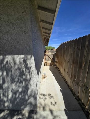 22909 Eyota, Apple Valley, CA 92308