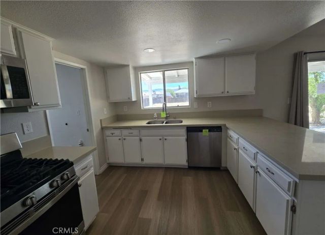 22909 Eyota, Apple Valley, CA 92308