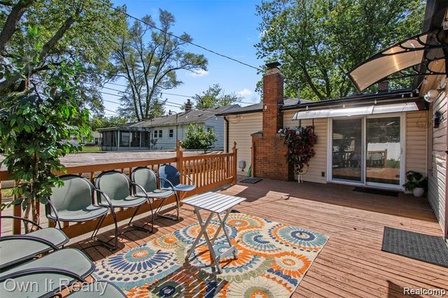 4673 Dearborndale Street, Dearborn Heights, MI 48125