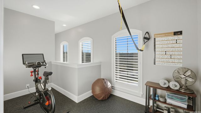 1006 Ranger Rdg, New Braunfels, TX 78132