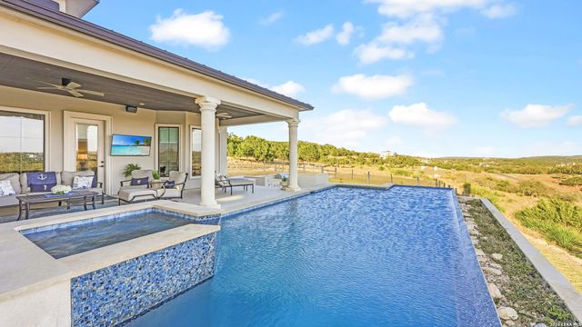 1006 Ranger Rdg, New Braunfels, TX 78132