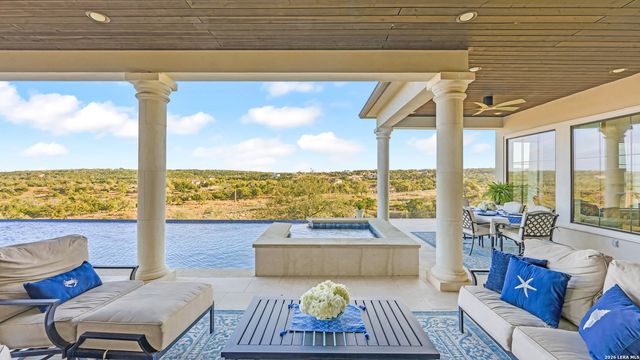 1006 Ranger Rdg, New Braunfels, TX 78132