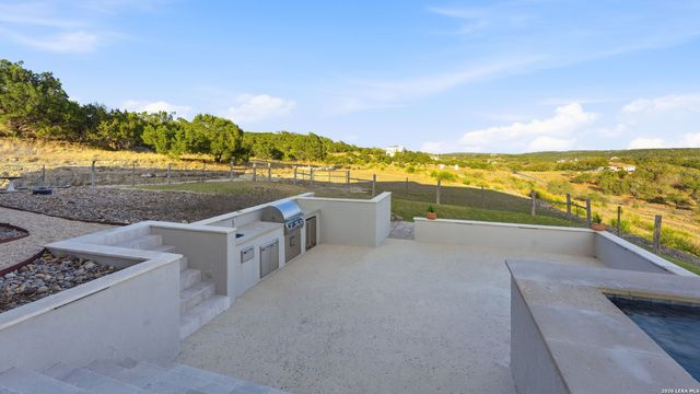 1006 Ranger Rdg, New Braunfels, TX 78132