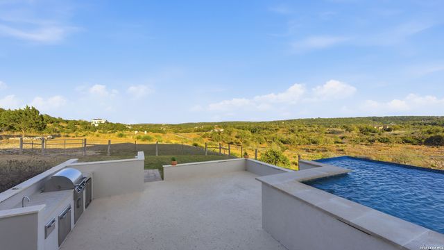 1006 Ranger Rdg, New Braunfels, TX 78132