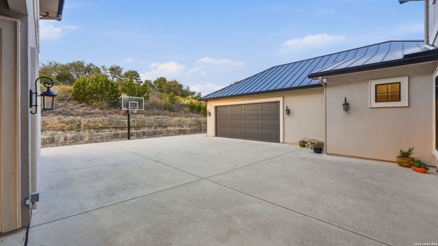 1006 Ranger Rdg, New Braunfels, TX 78132