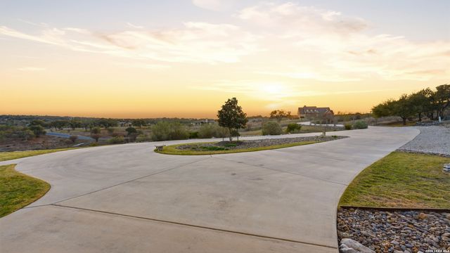 1006 Ranger Rdg, New Braunfels, TX 78132