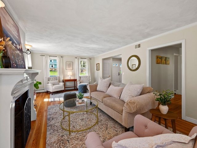 30 Duggan Road, Acton, MA 01720