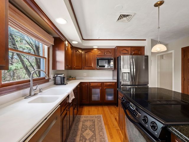 30 Duggan Road, Acton, MA 01720