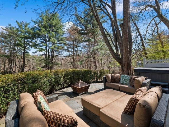 30 Duggan Road, Acton, MA 01720