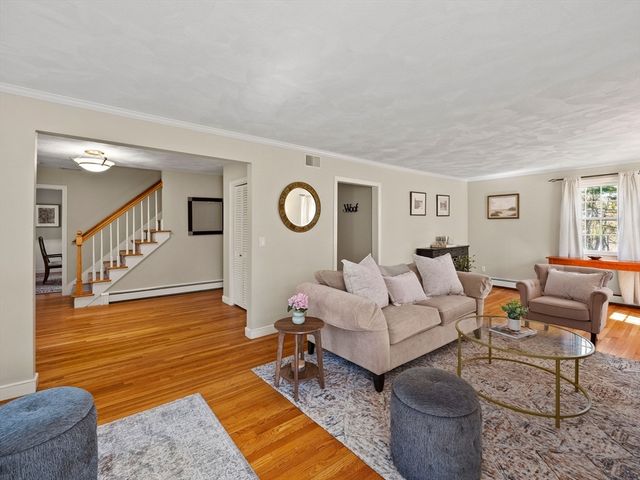 30 Duggan Road, Acton, MA 01720